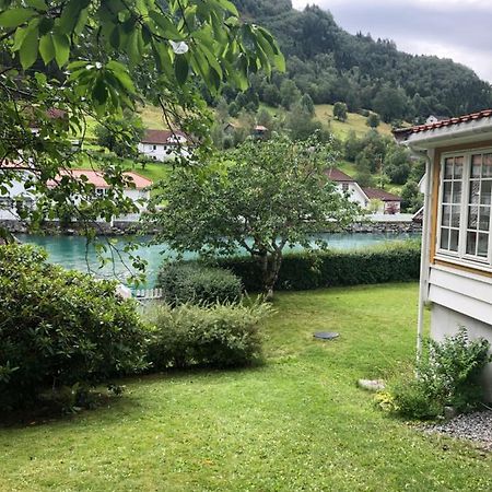 Stryn - House By The River Dış mekan fotoğraf