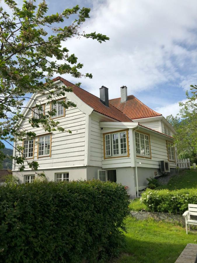 Stryn - House By The River Dış mekan fotoğraf